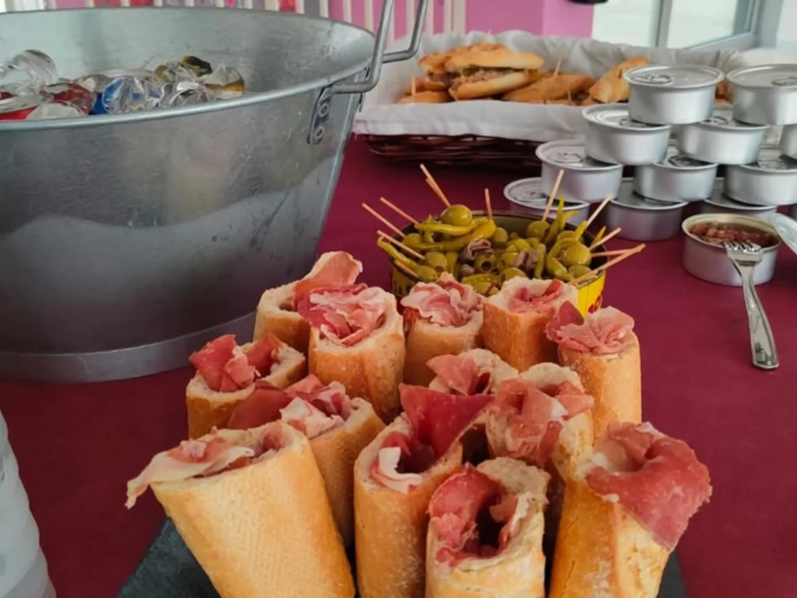 Catering elaborado por el grupo Cuéntame.