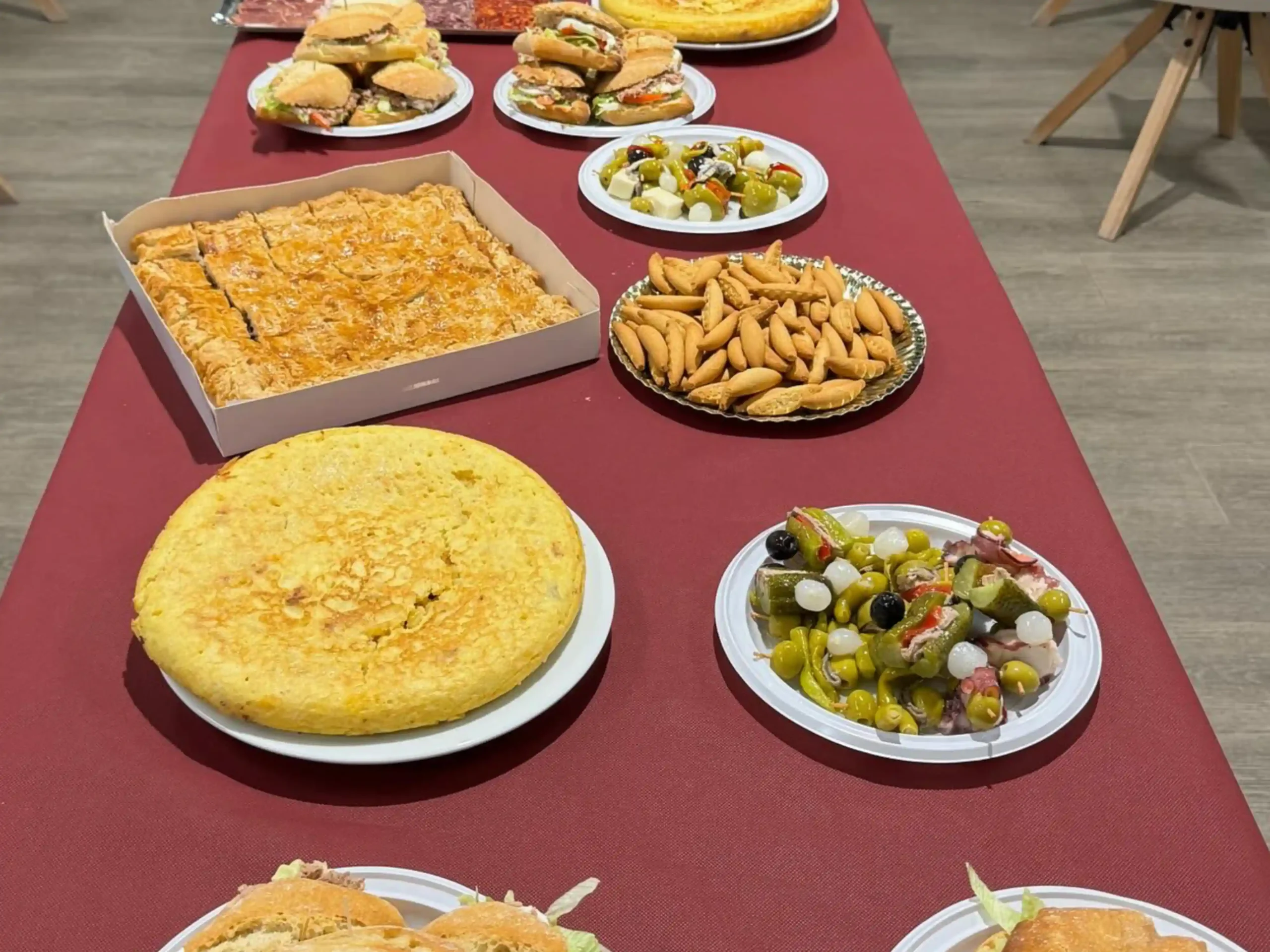 Catering elaborado por el grupo Cuéntame.