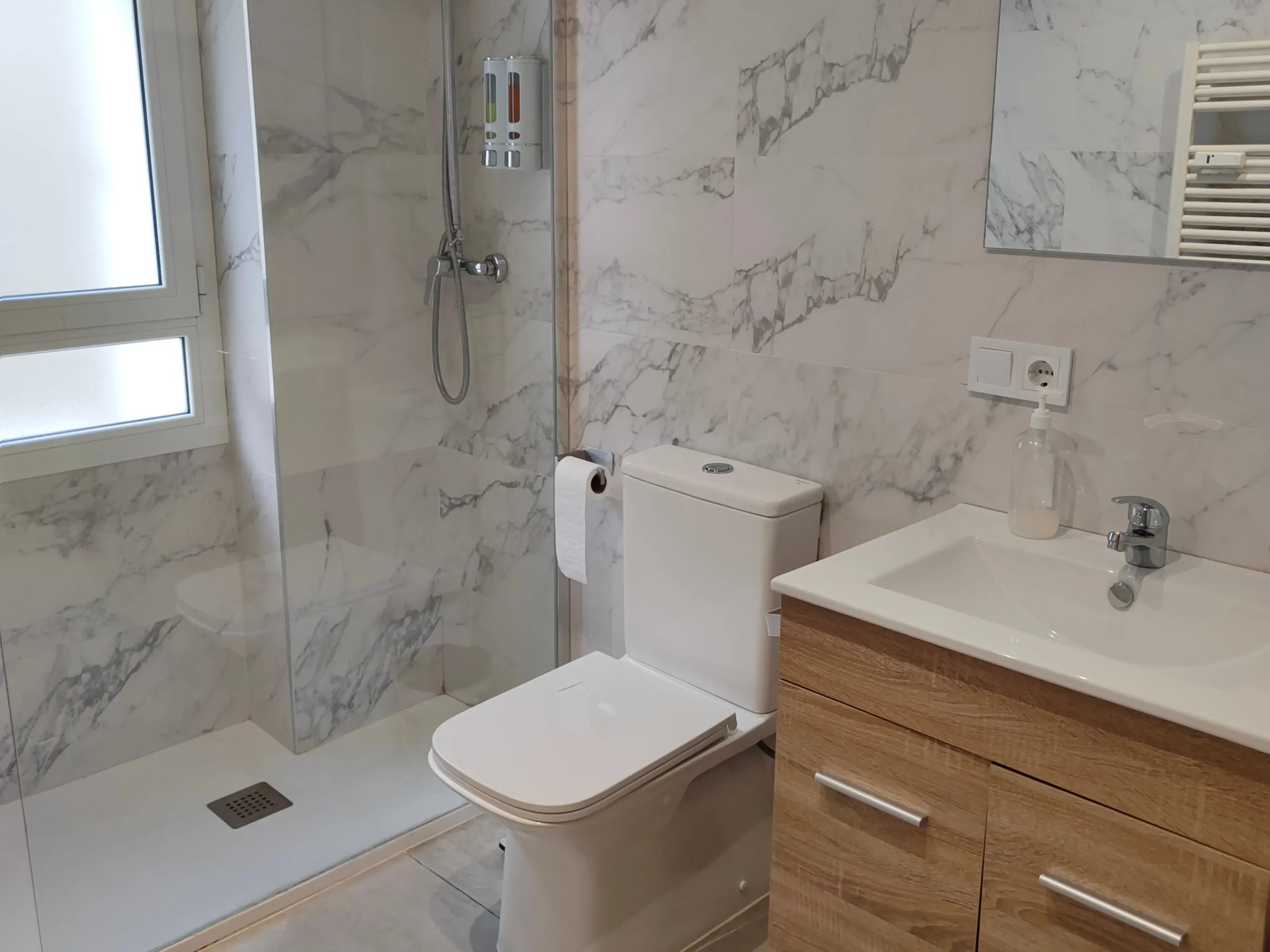 Estancia de uno de los apartamentos del grupo Cuéntame en Burgos.